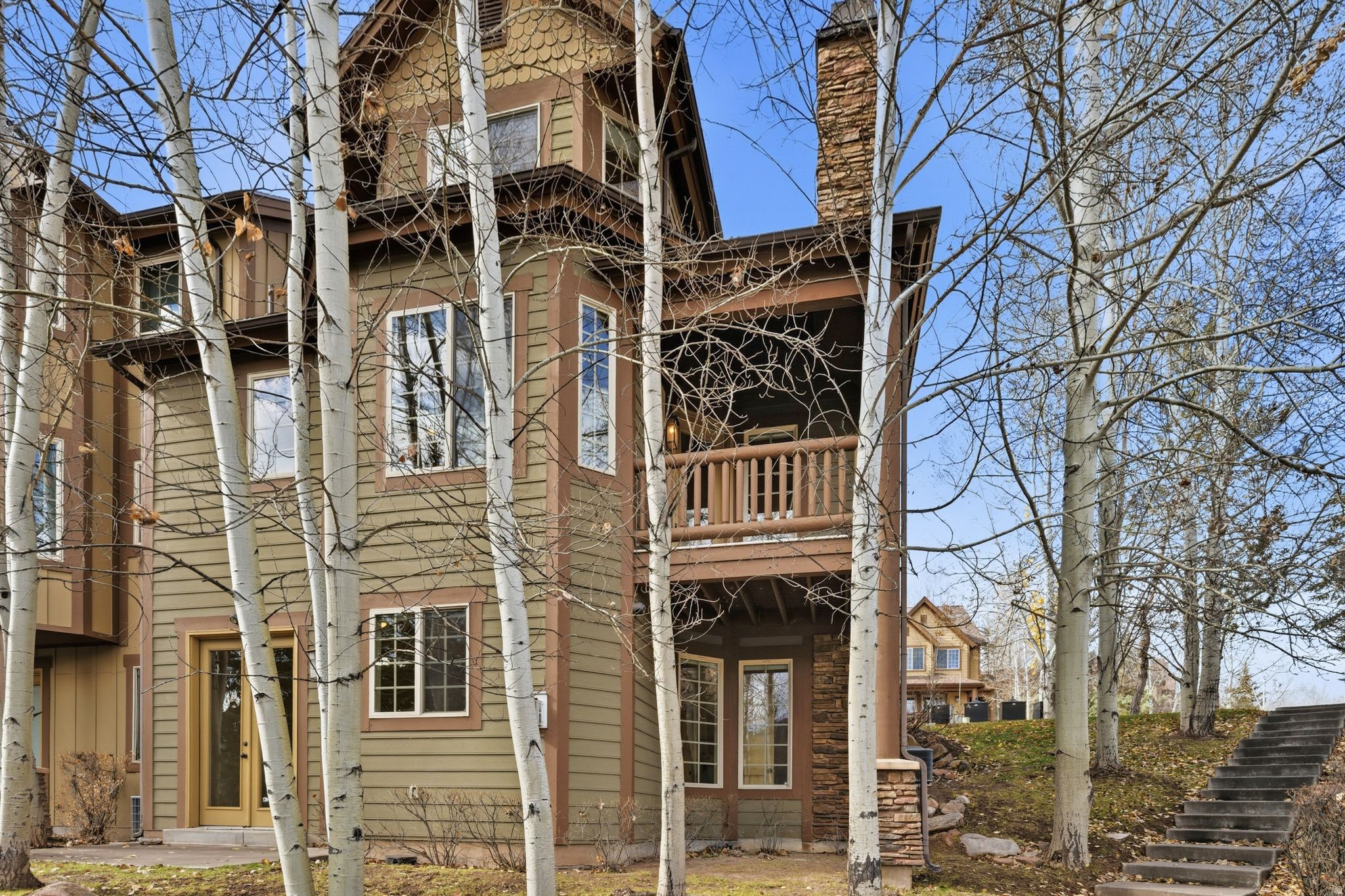 main property photo 67
