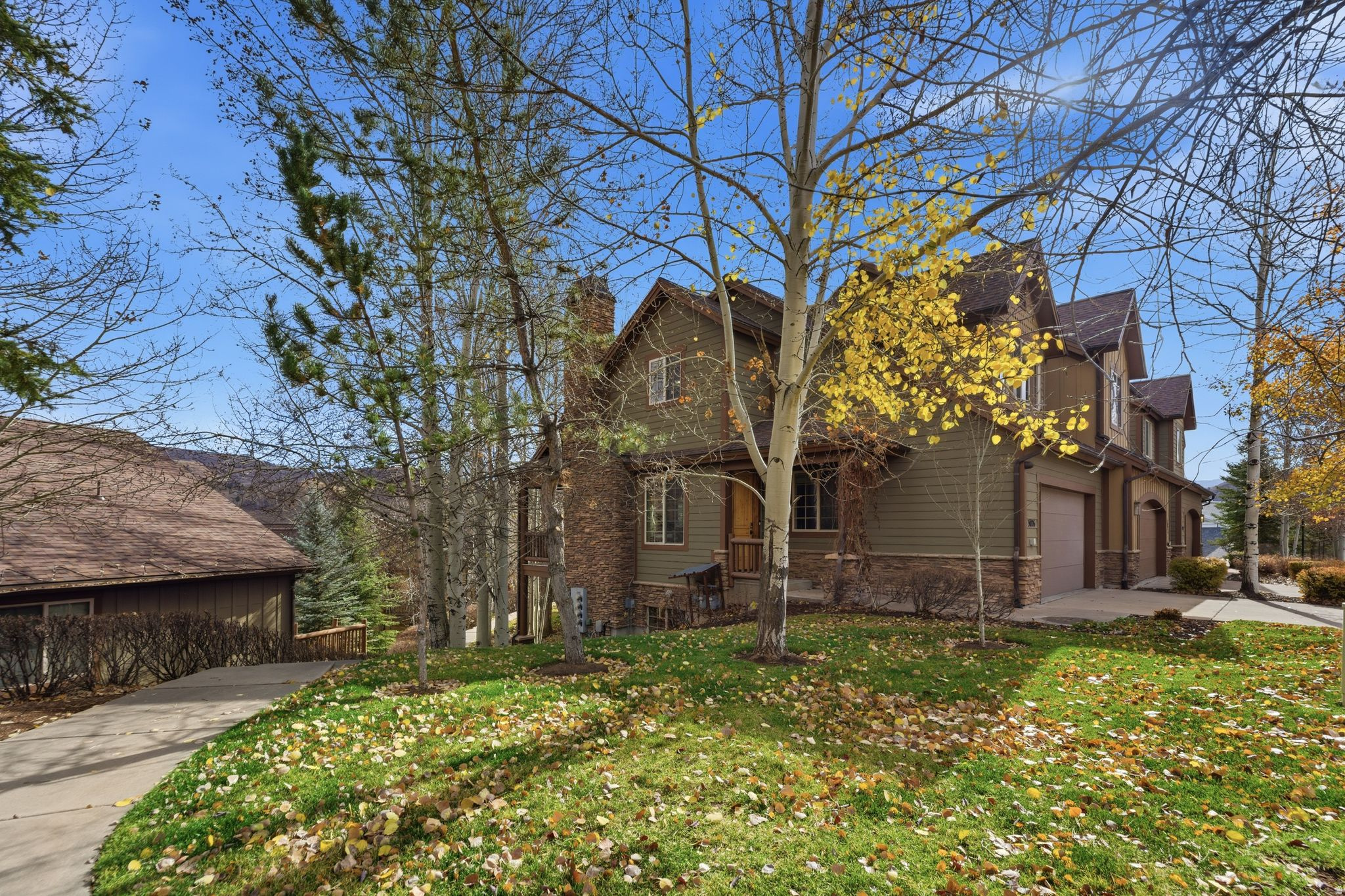 main property photo 70
