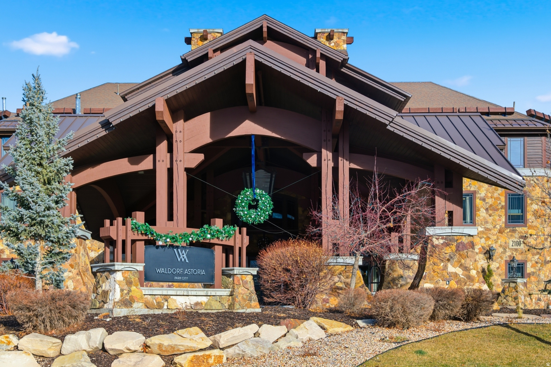 main property photo 1
