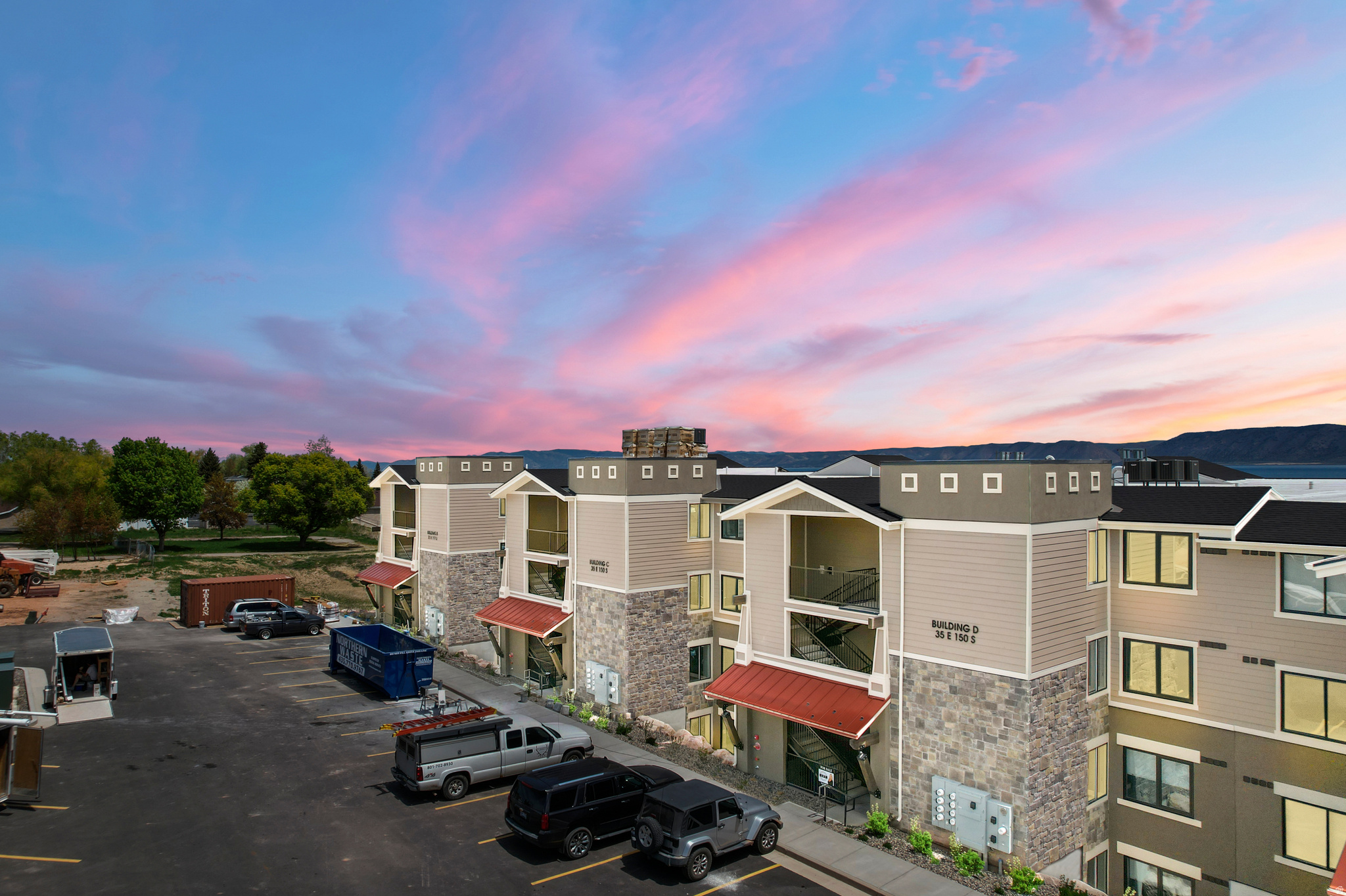main property photo 35