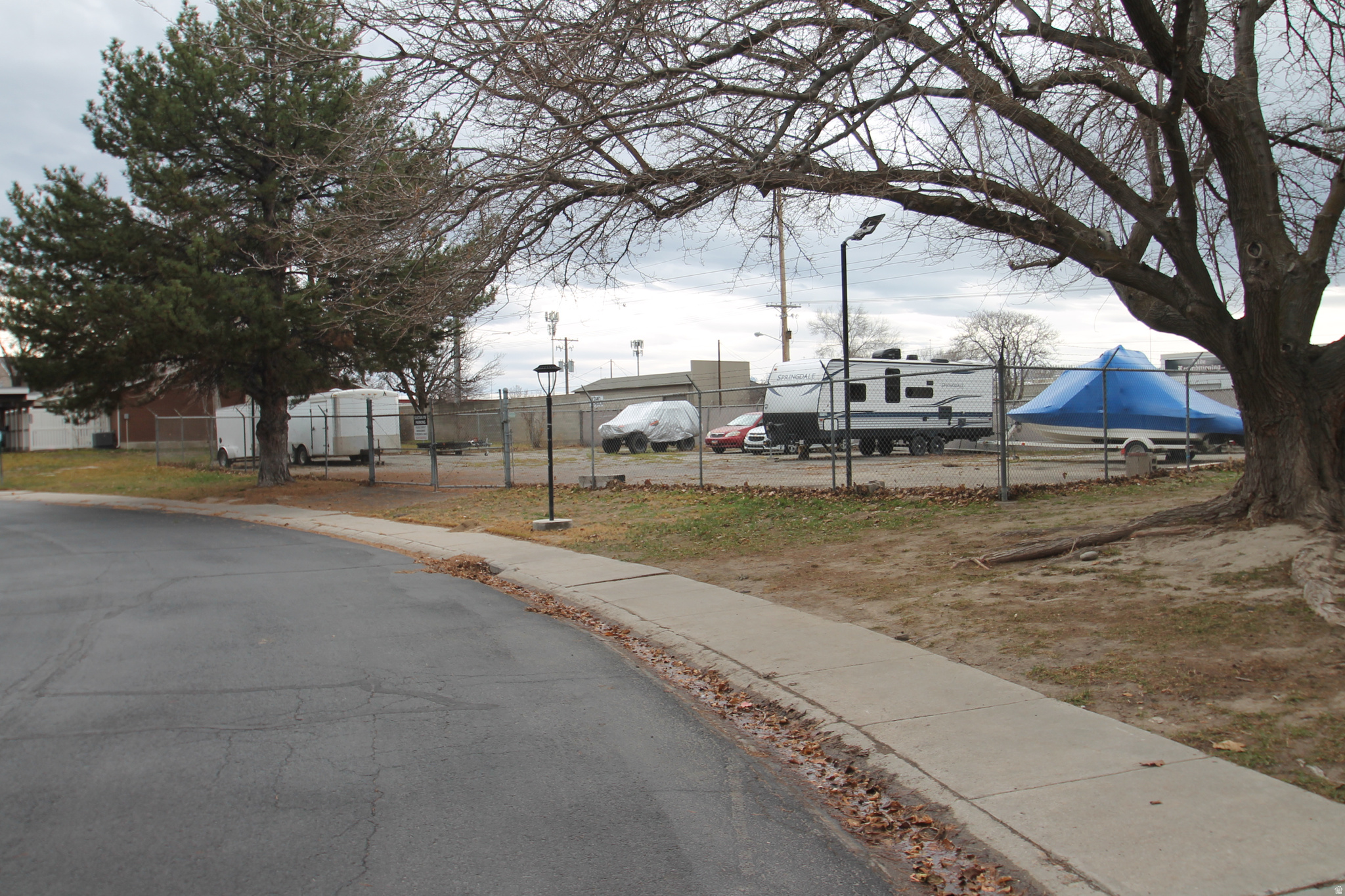 main property photo 15