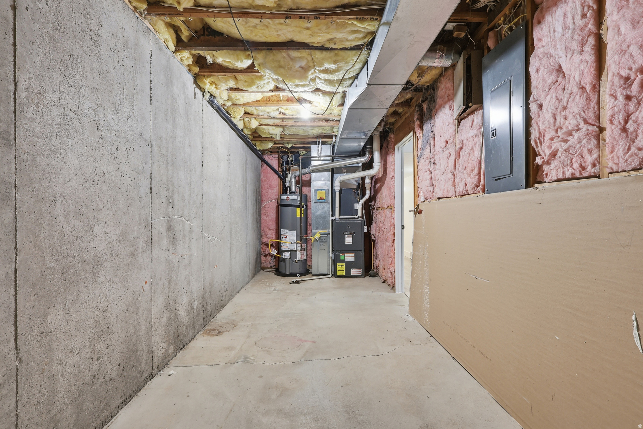 main property photo 23