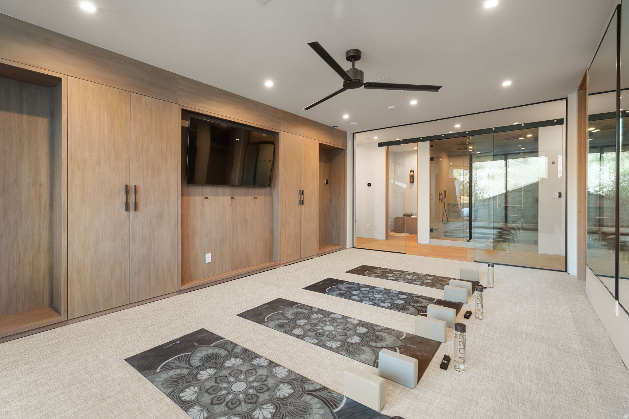 main property photo 59