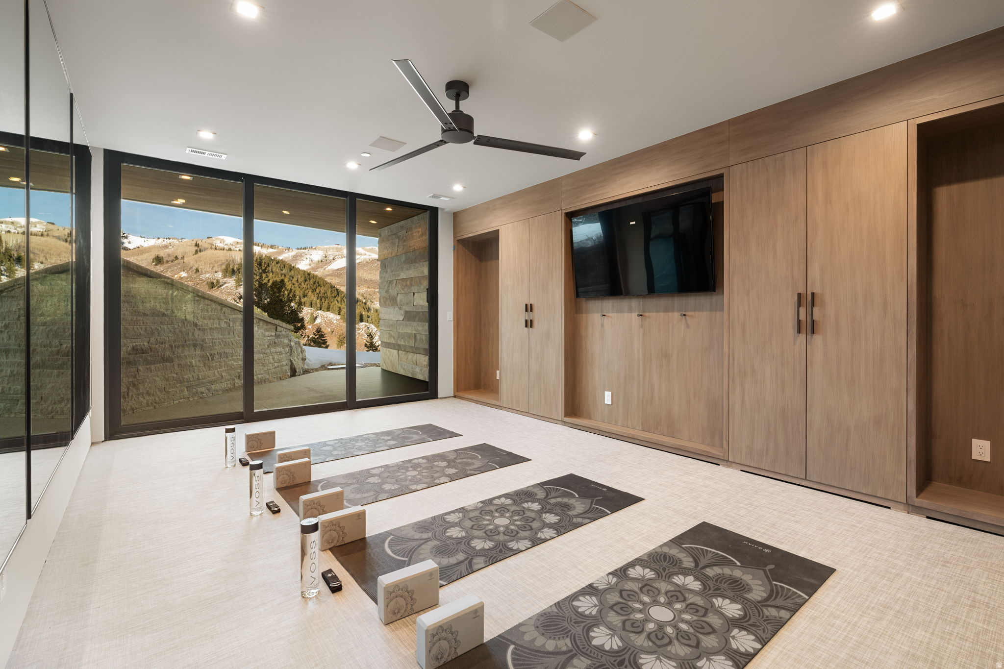 main property photo 60