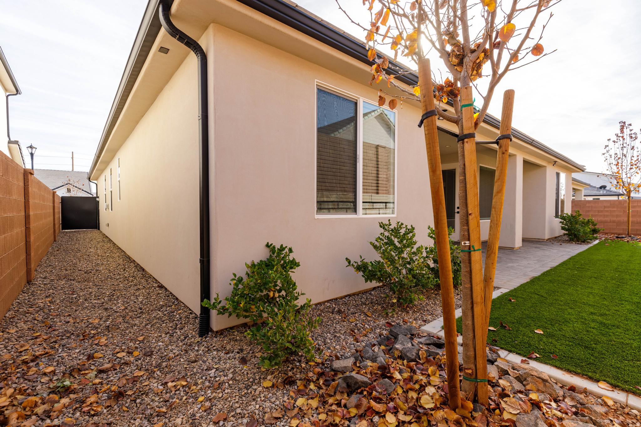 main property photo 35