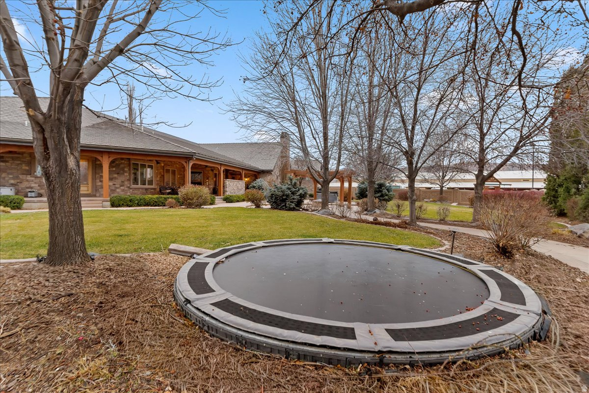 main property photo 54