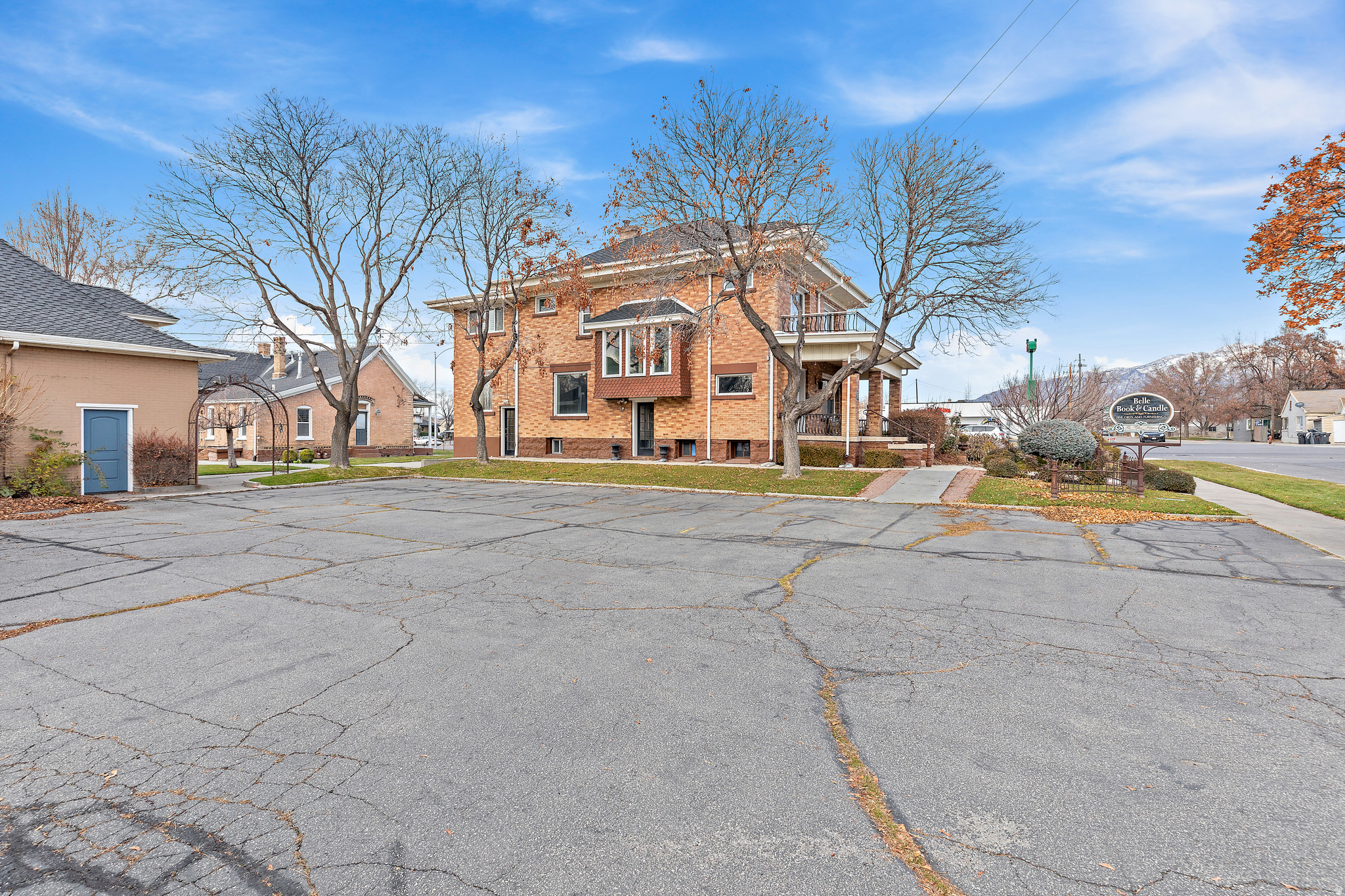 main property photo 48
