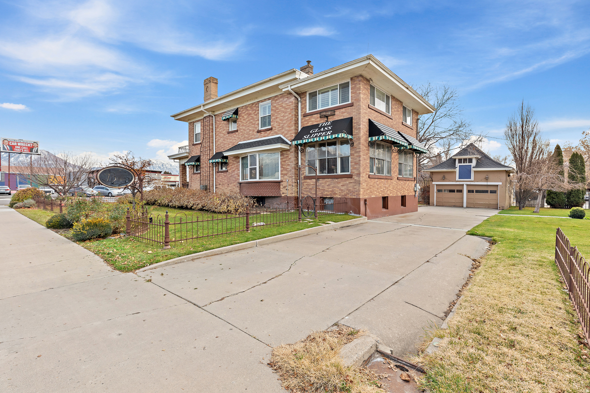 main property photo 45