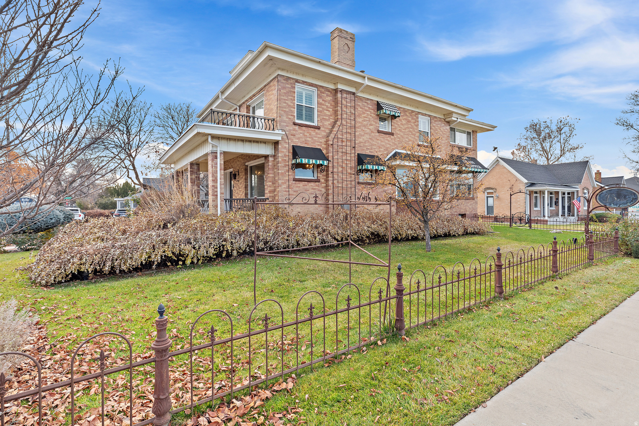 main property photo 47