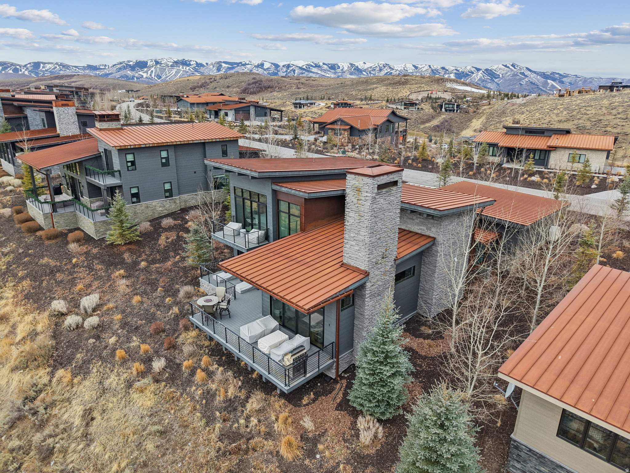 main property photo 43