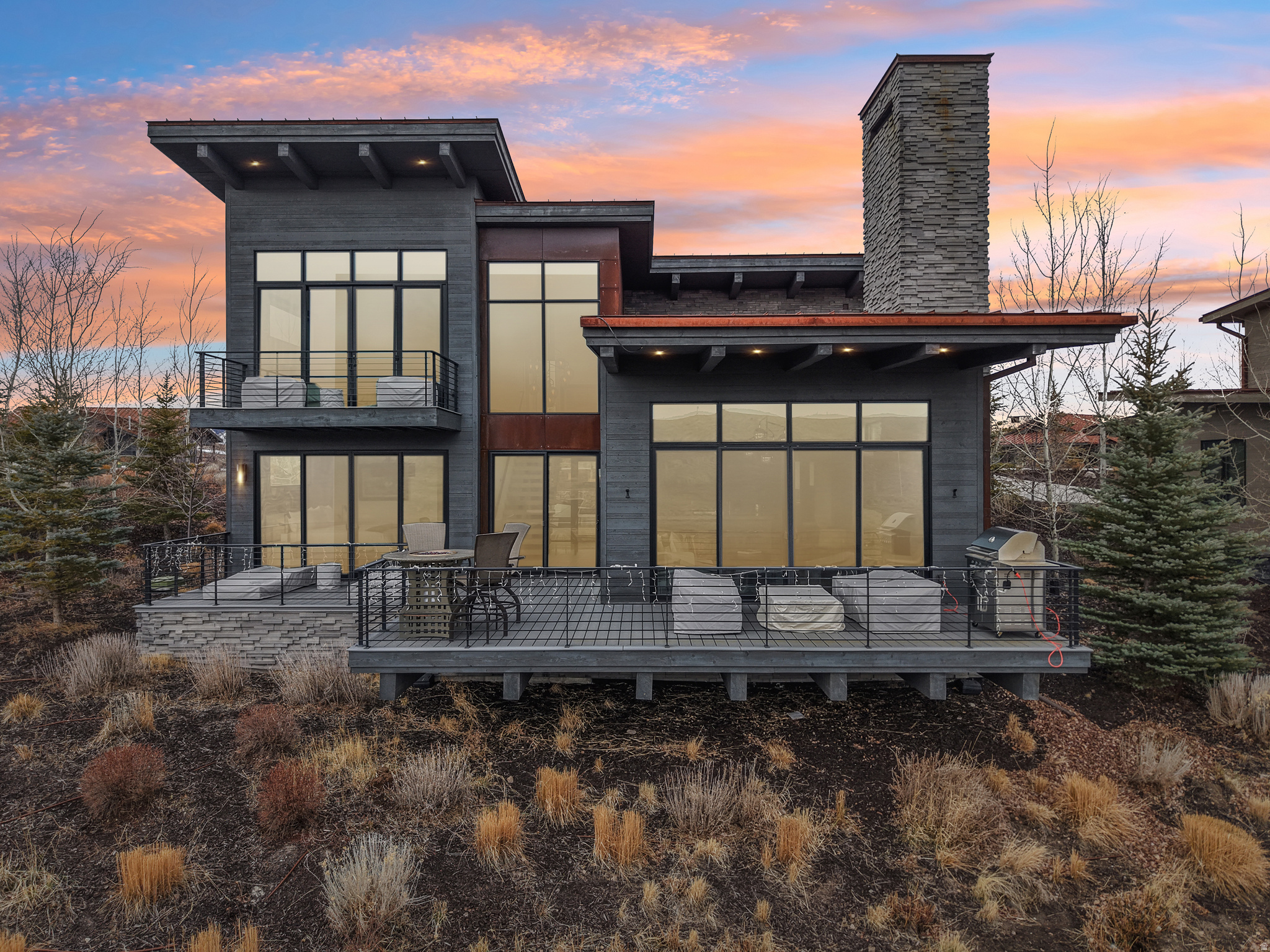 main property photo 46