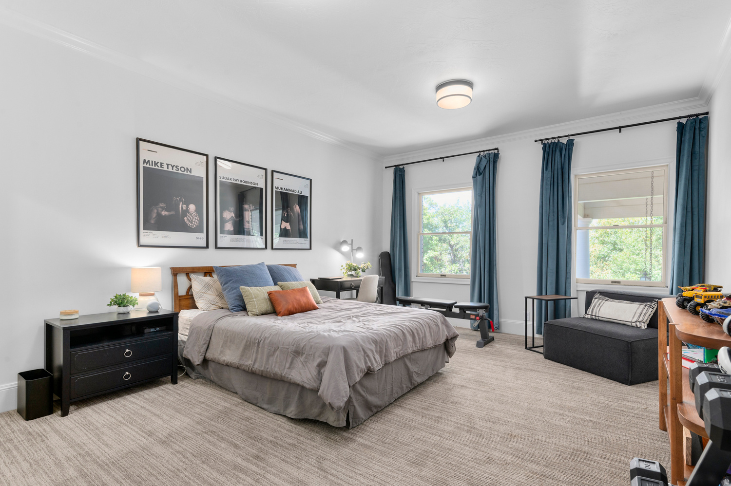 main property photo 32