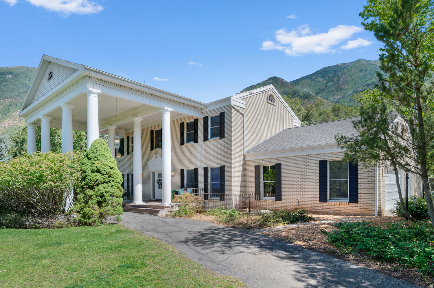 main property photo 6