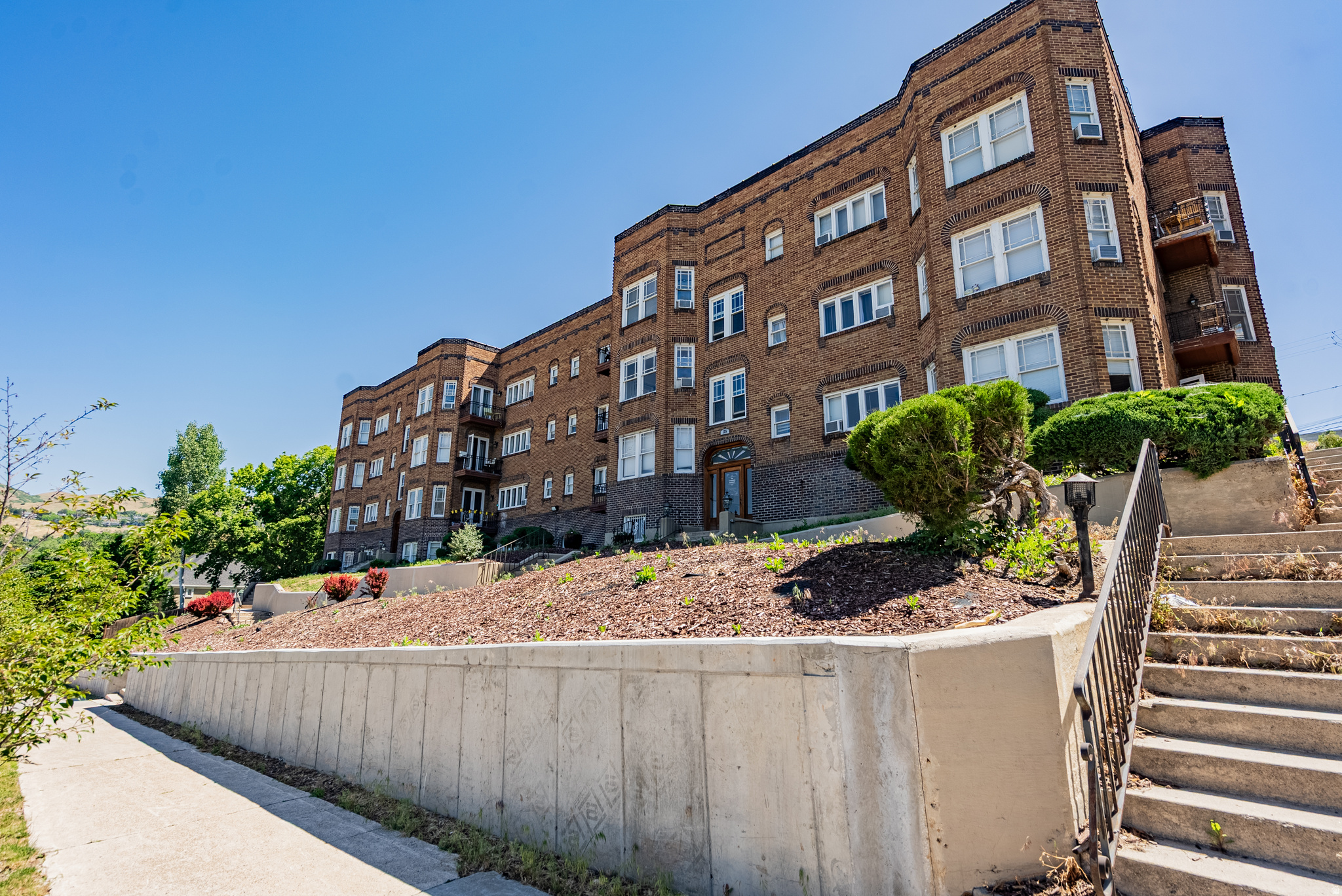 main property photo 124