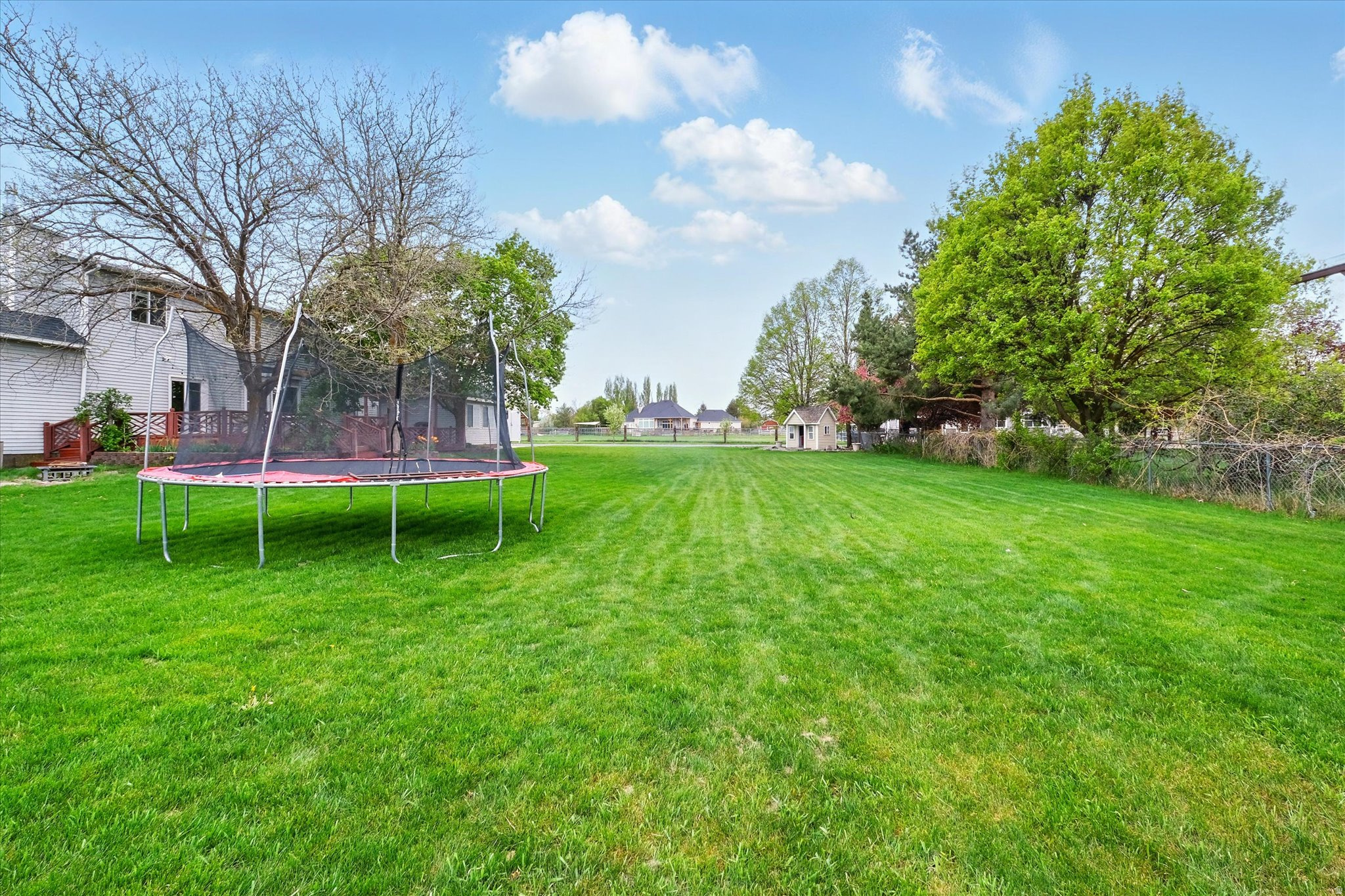 main property photo 89