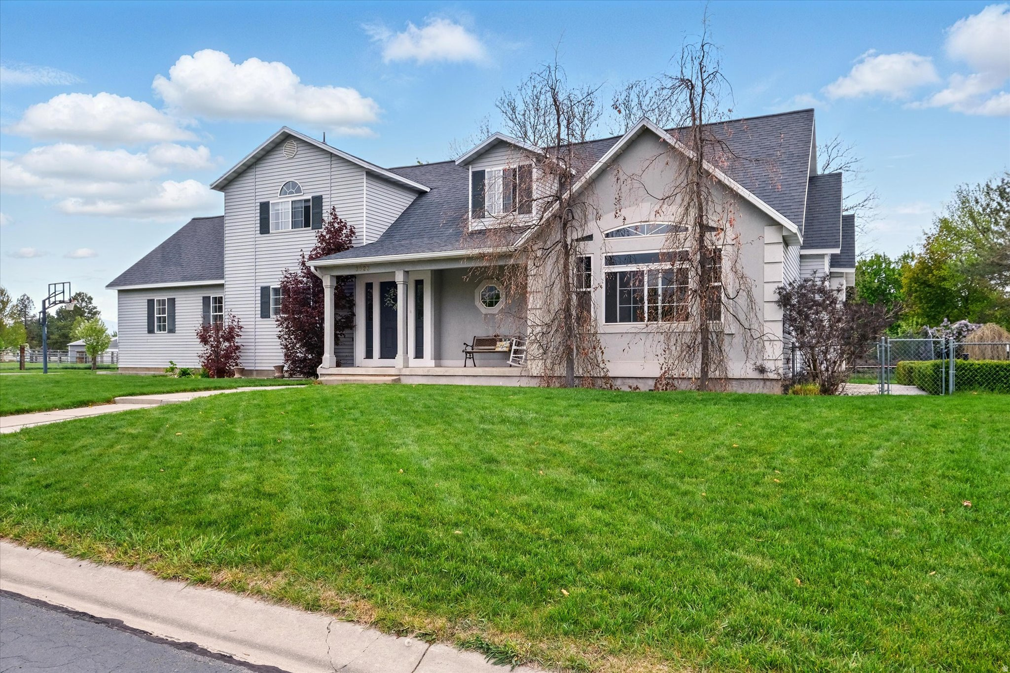 main property photo 94