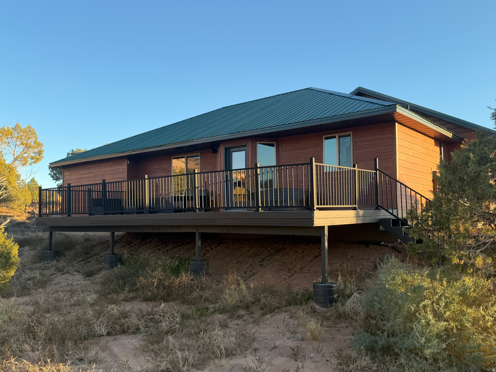 main property photo 36