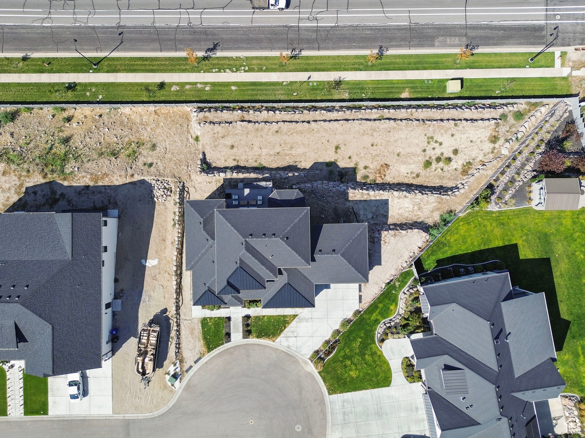 main property photo 48