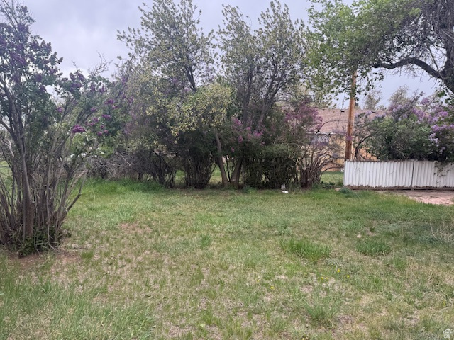main property photo 16