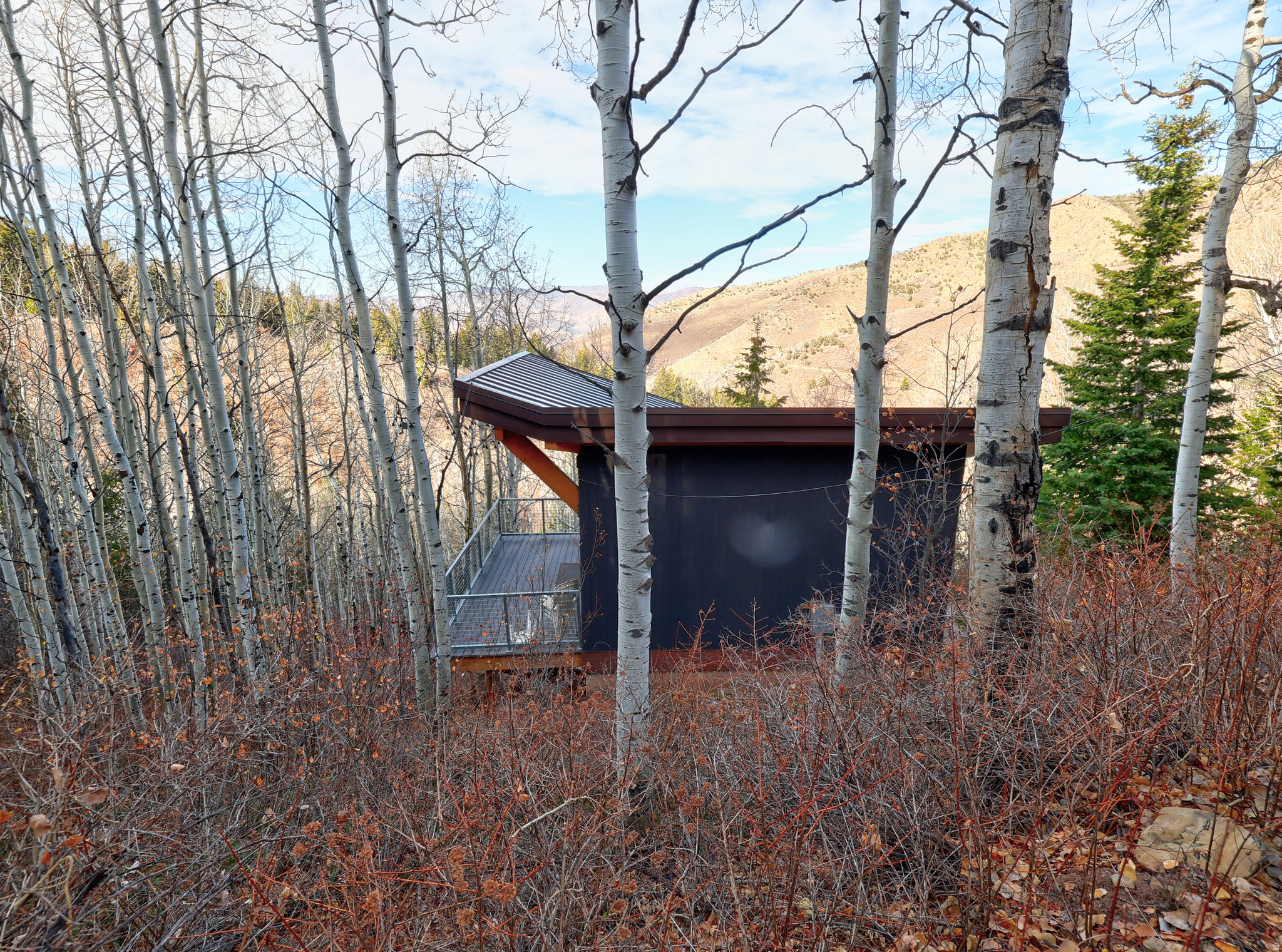 main property photo 20