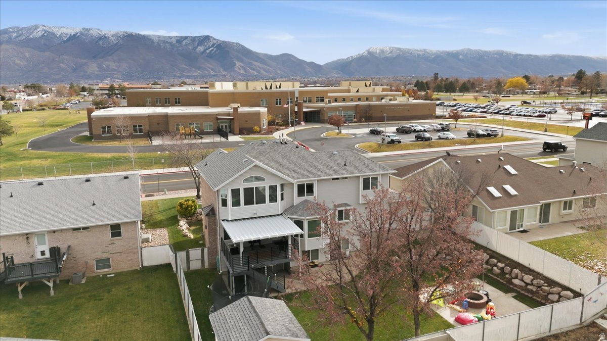 main property photo 51