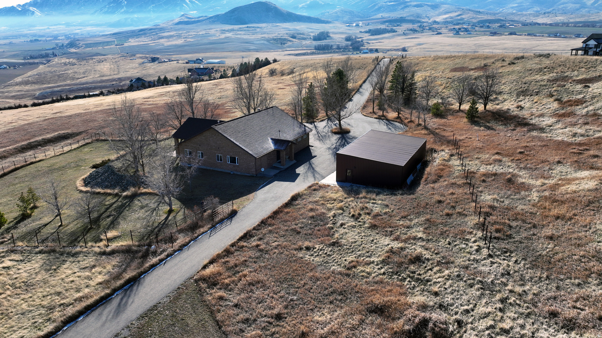 main property photo 18