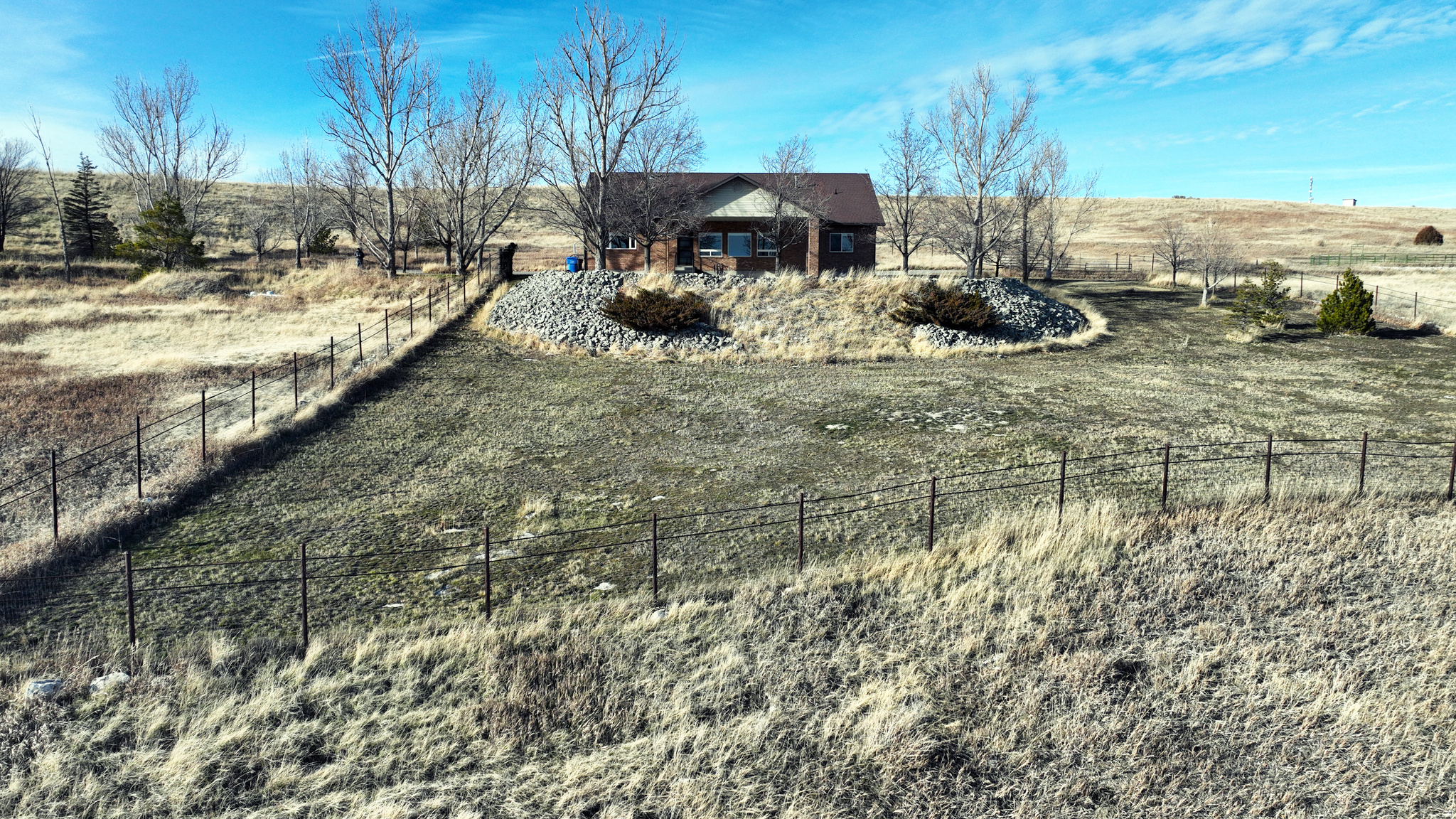 main property photo 27