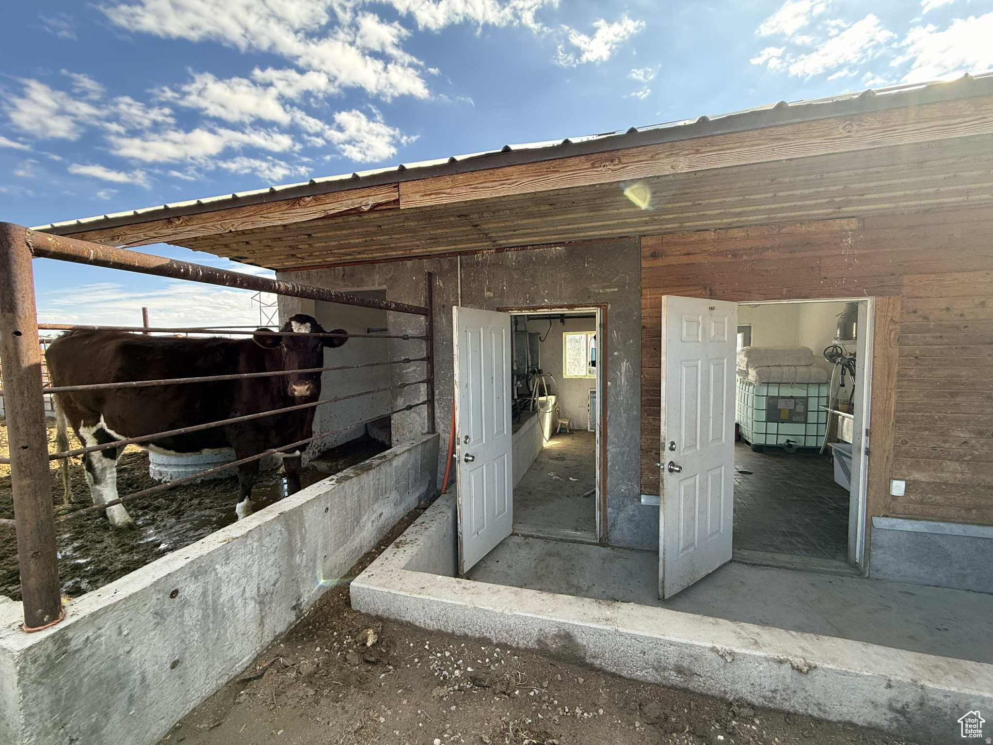 main property photo 107