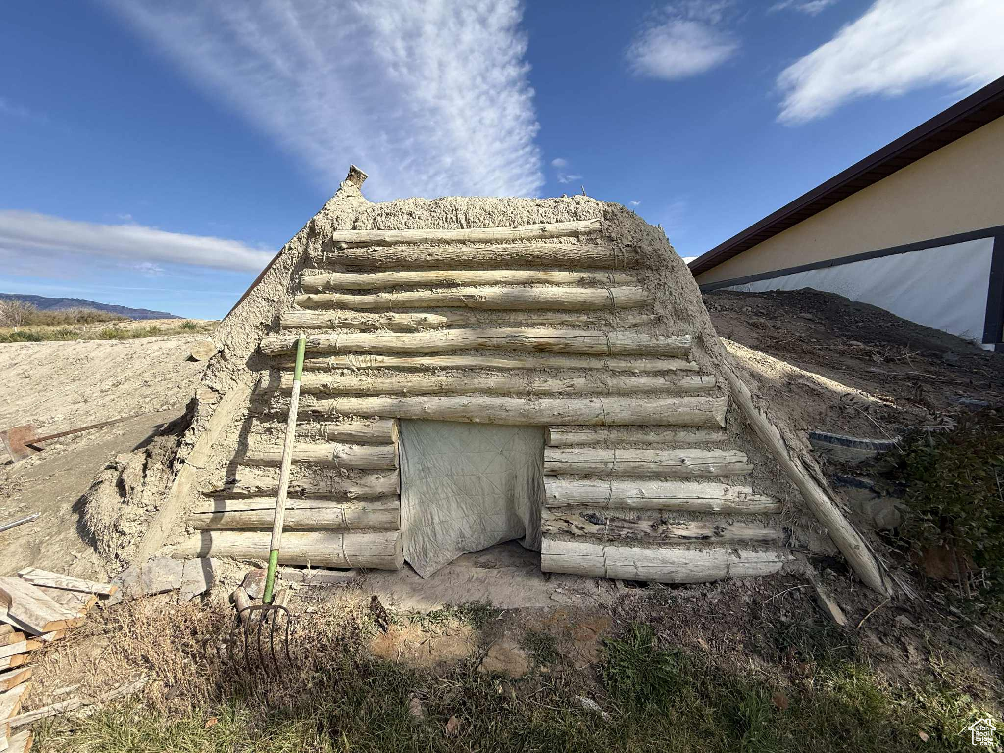 main property photo 54