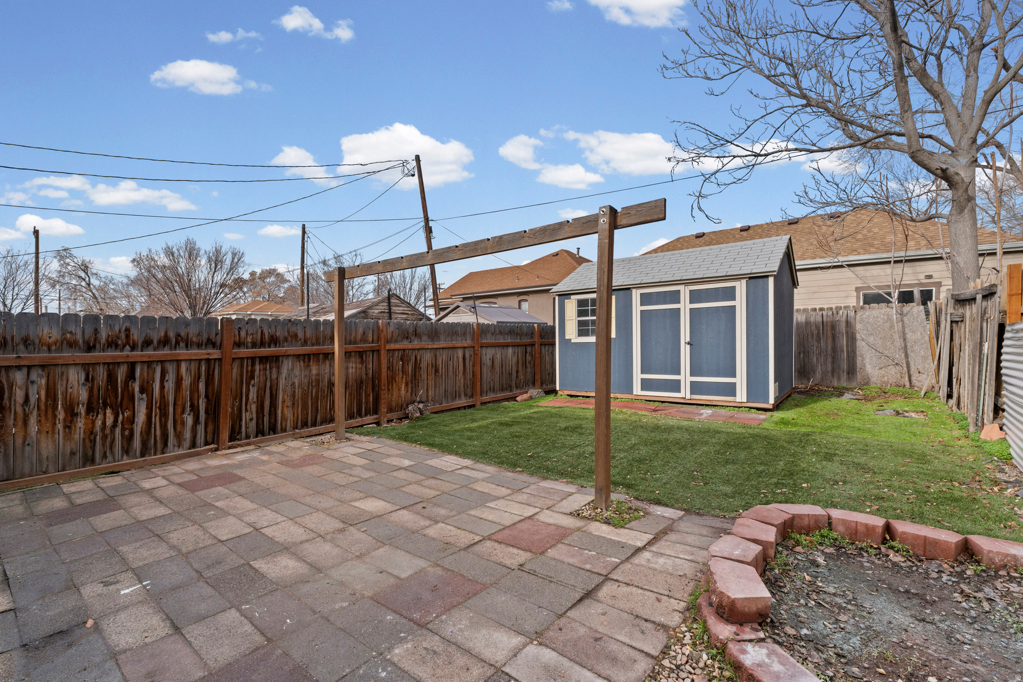 main property photo 20