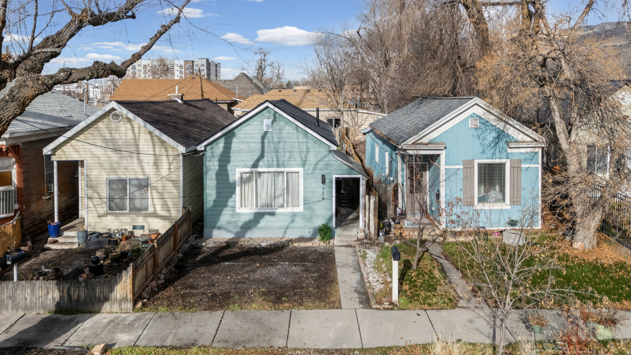 main property photo 23