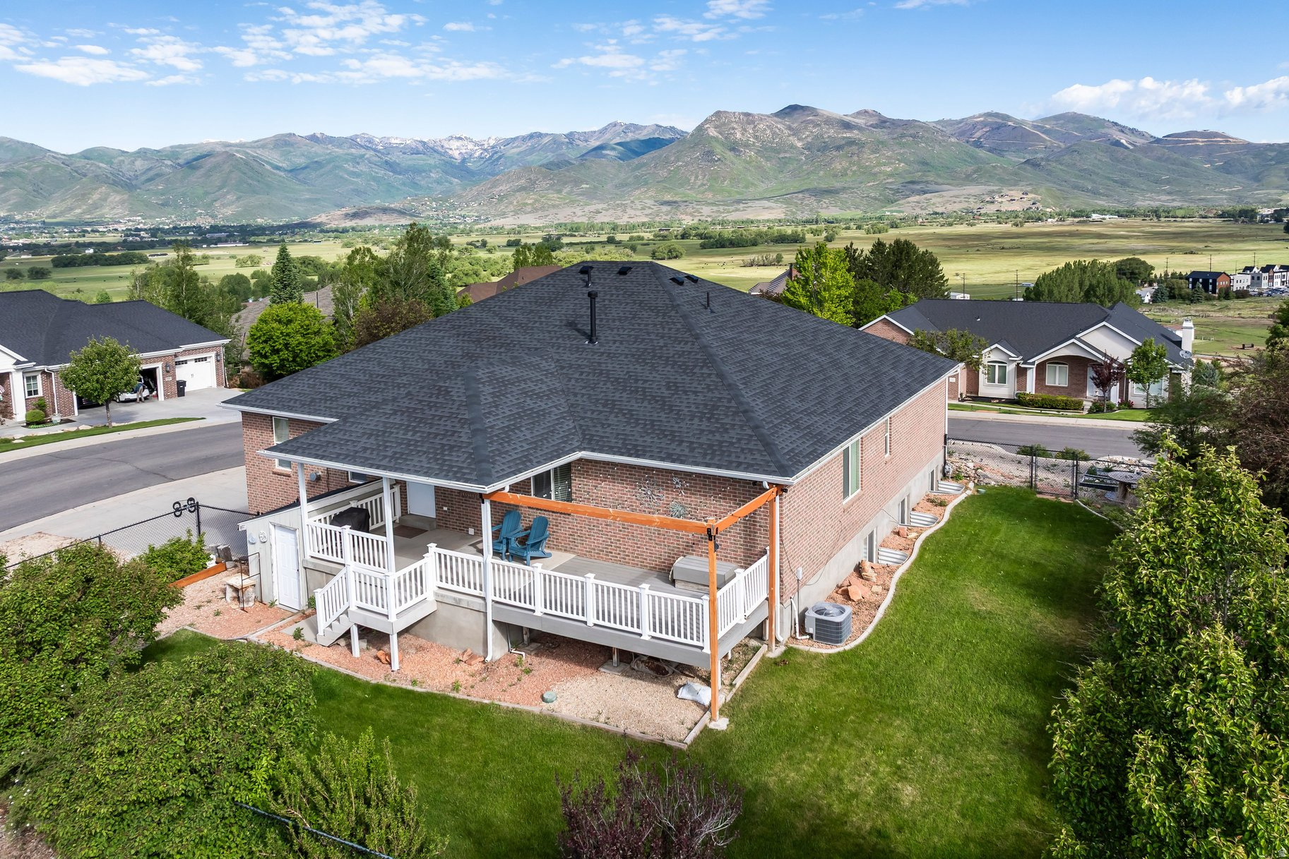 main property photo 59