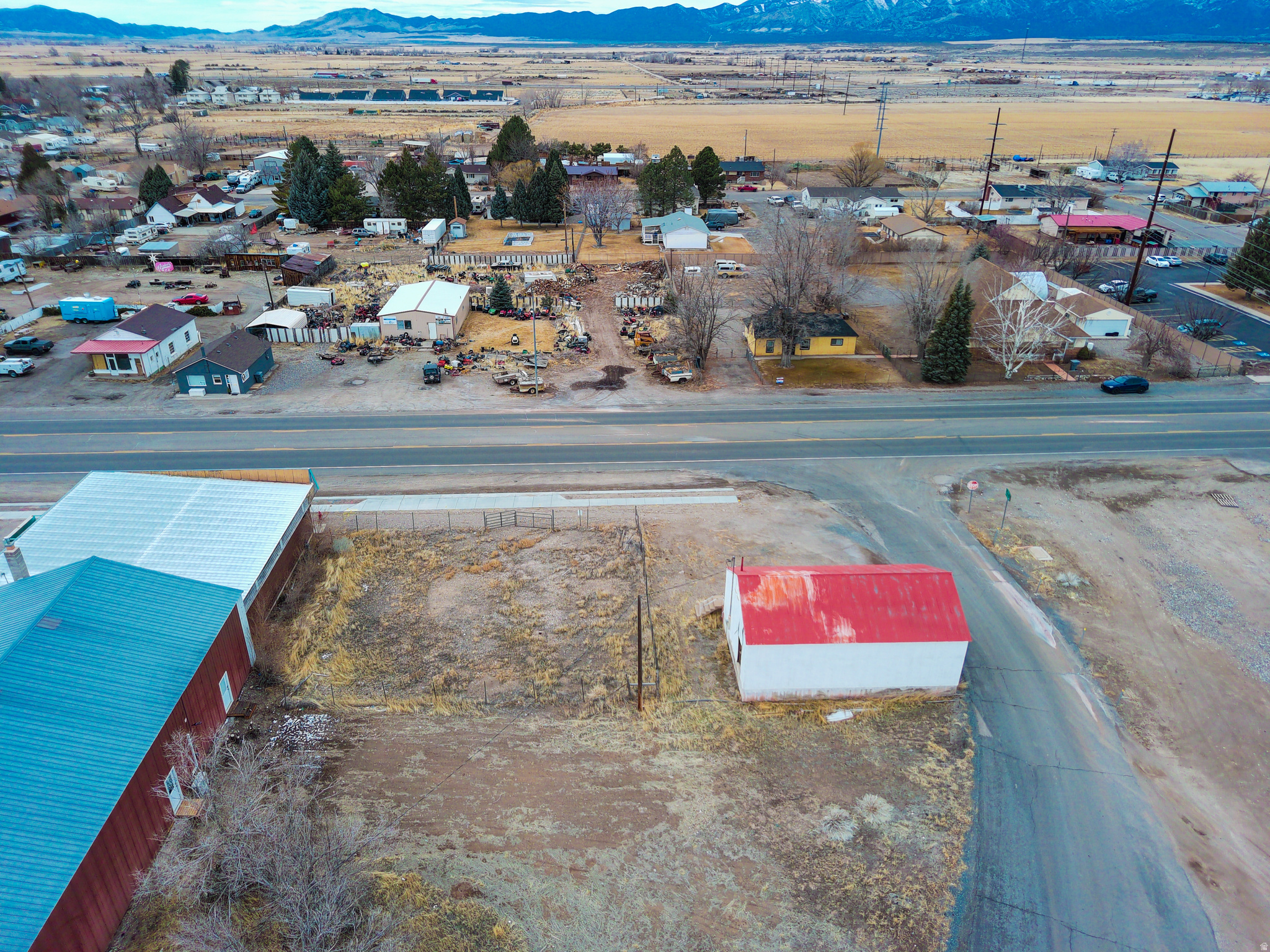 main property photo 22