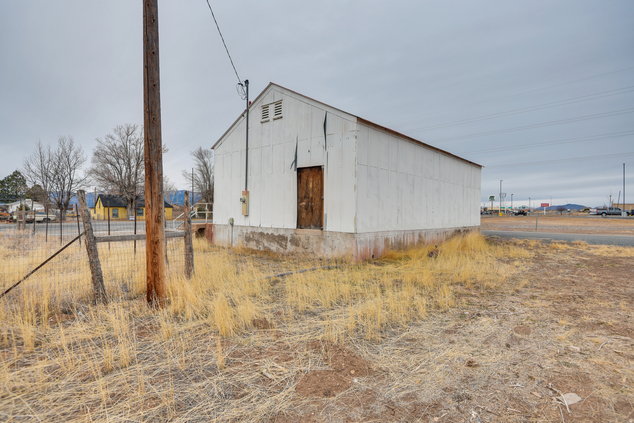 main property photo 5