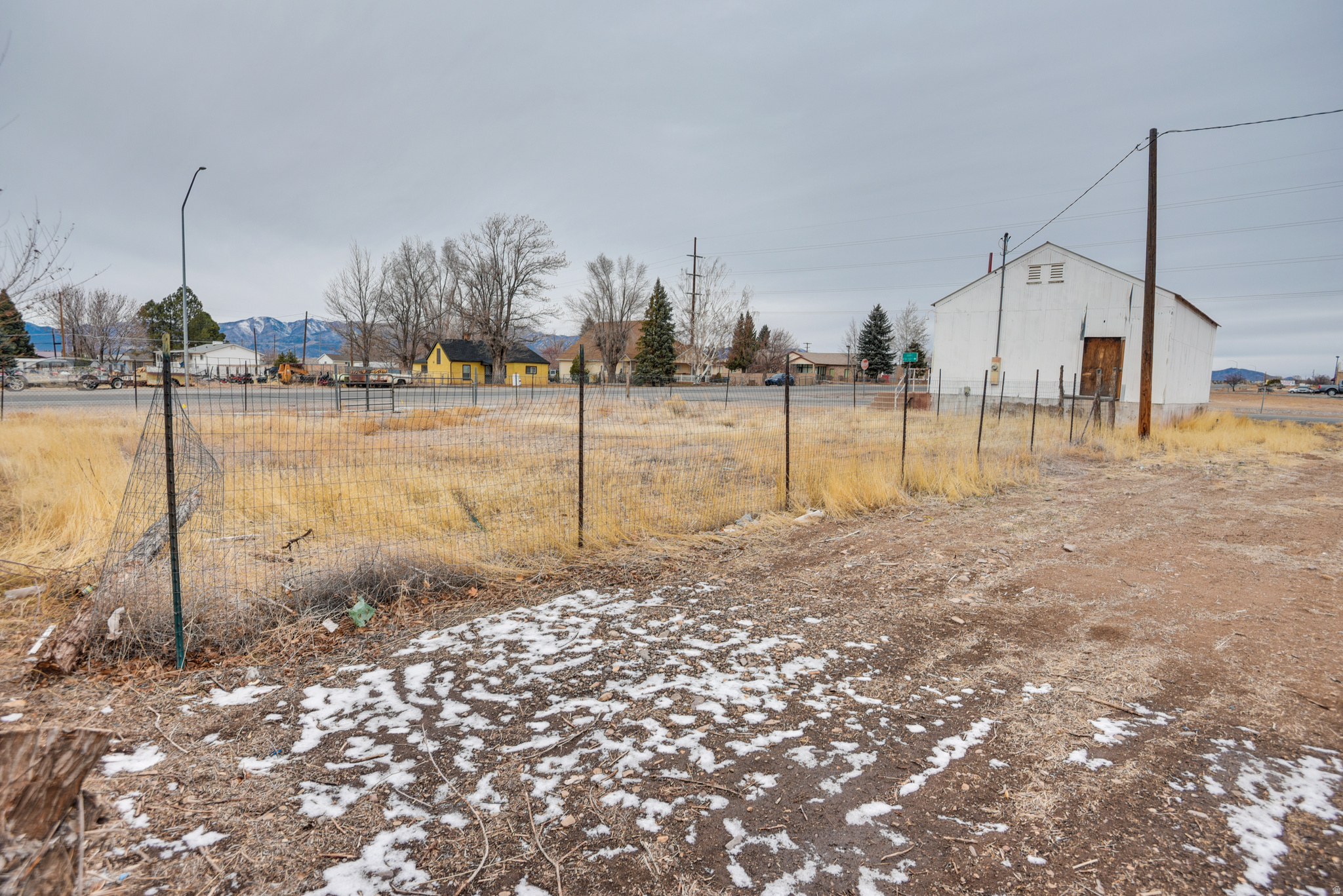 main property photo 6