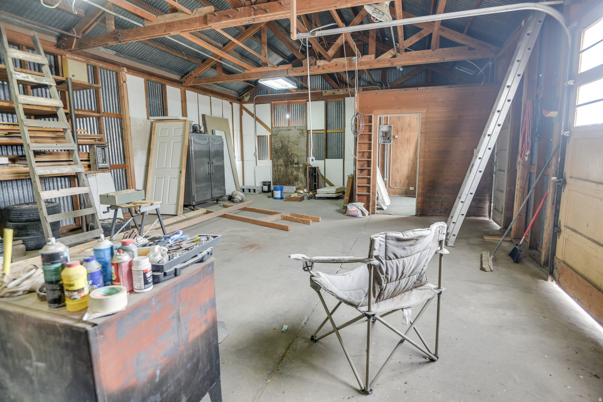 main property photo 8