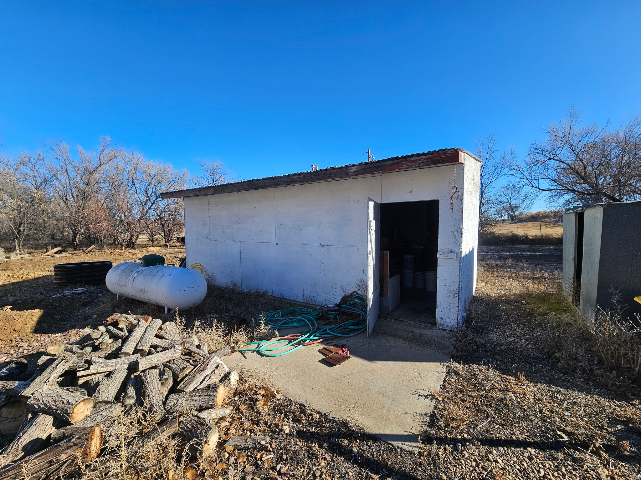 main property photo 13