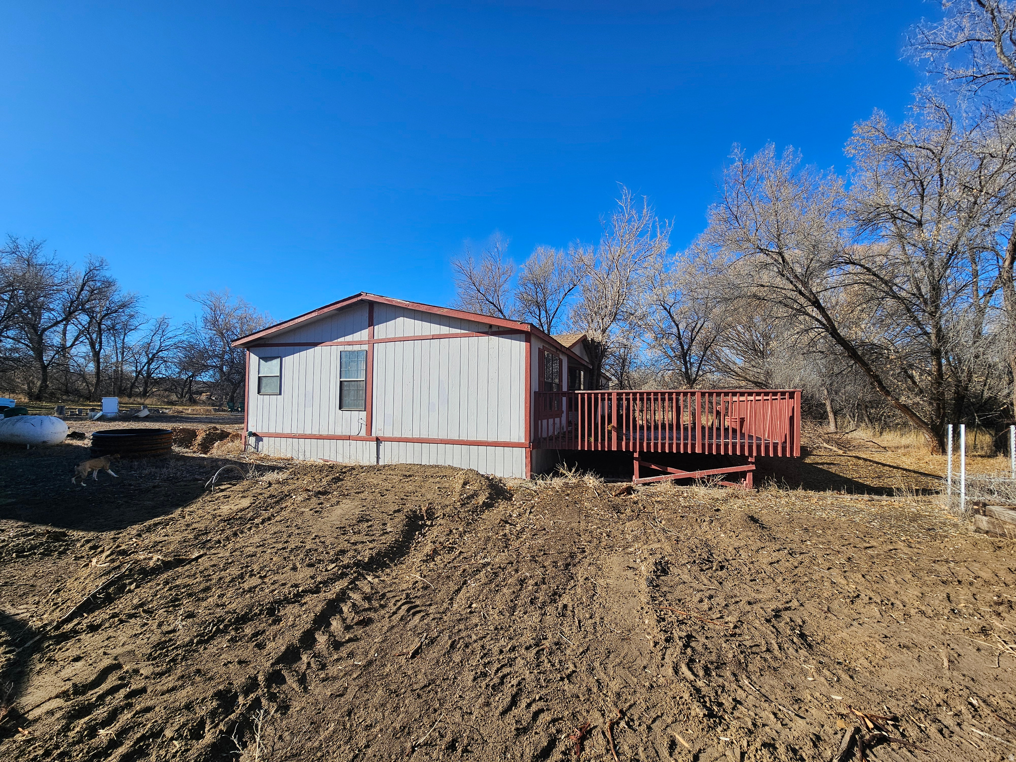 main property photo 50