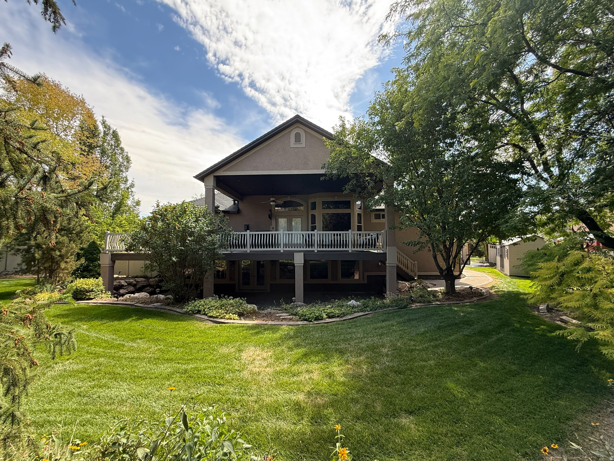 main property photo 19