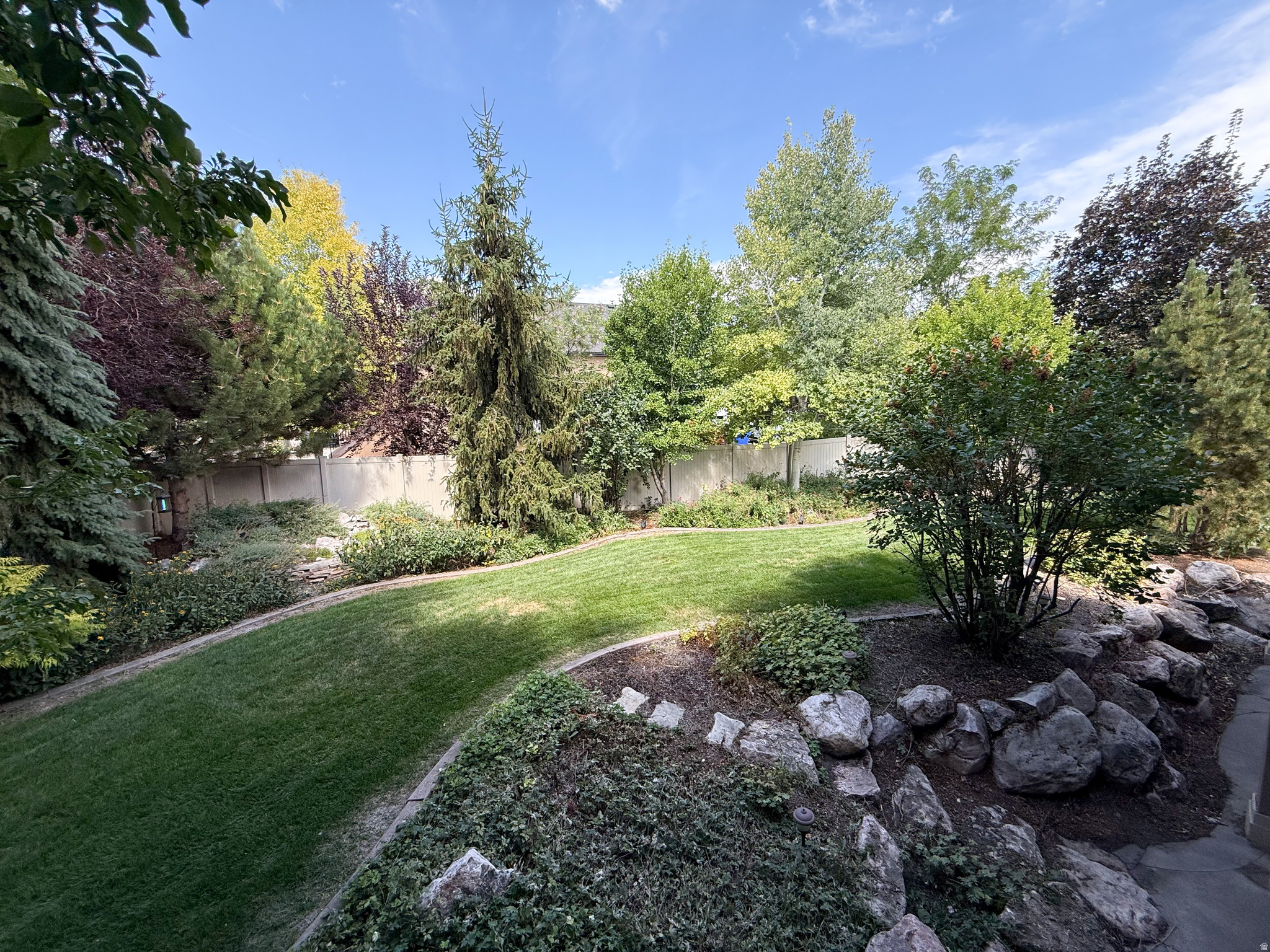 main property photo 21