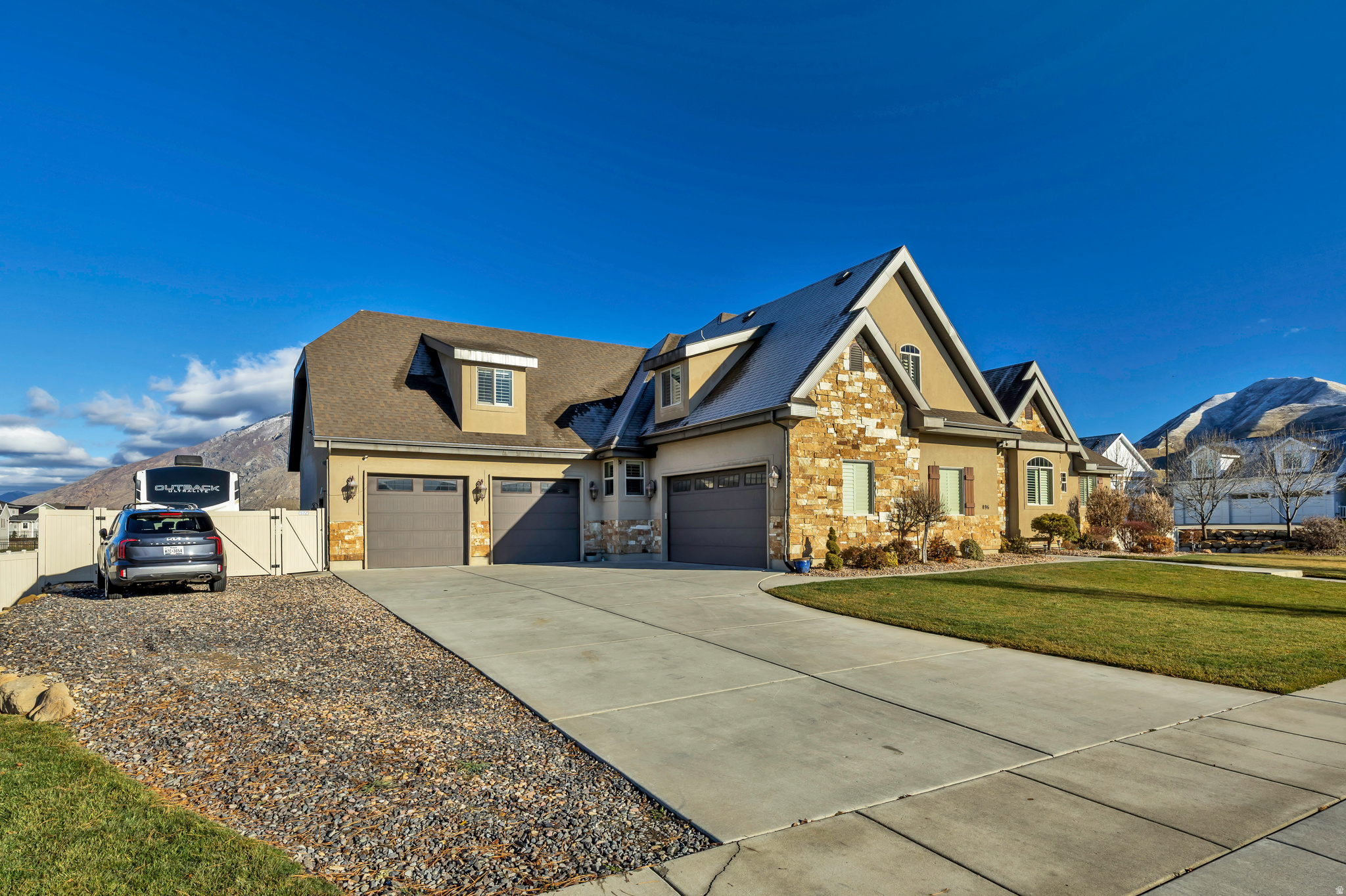 main property photo 67