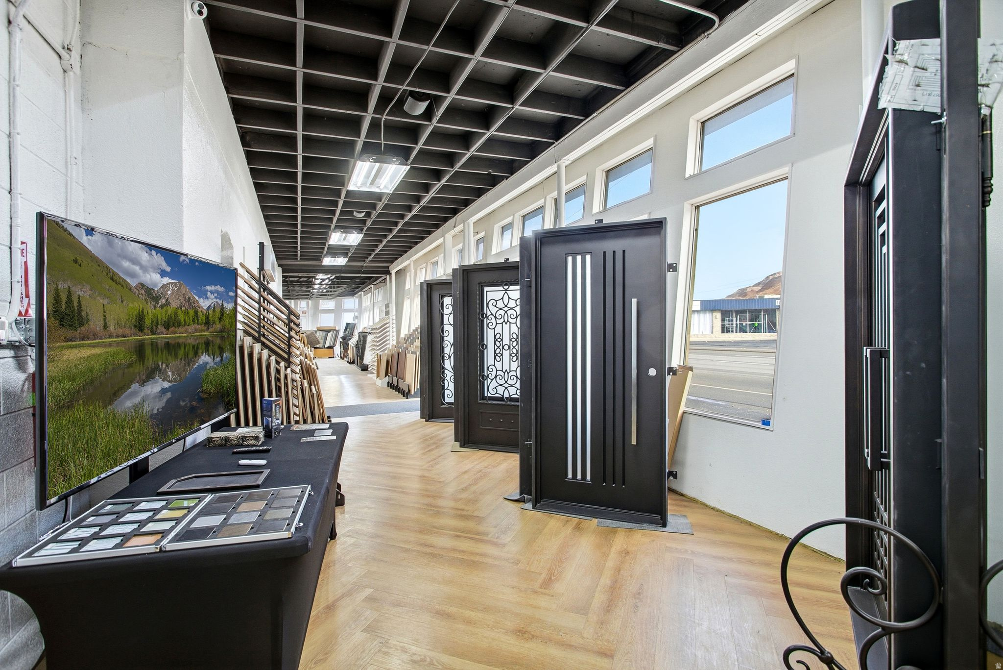 main property photo 18