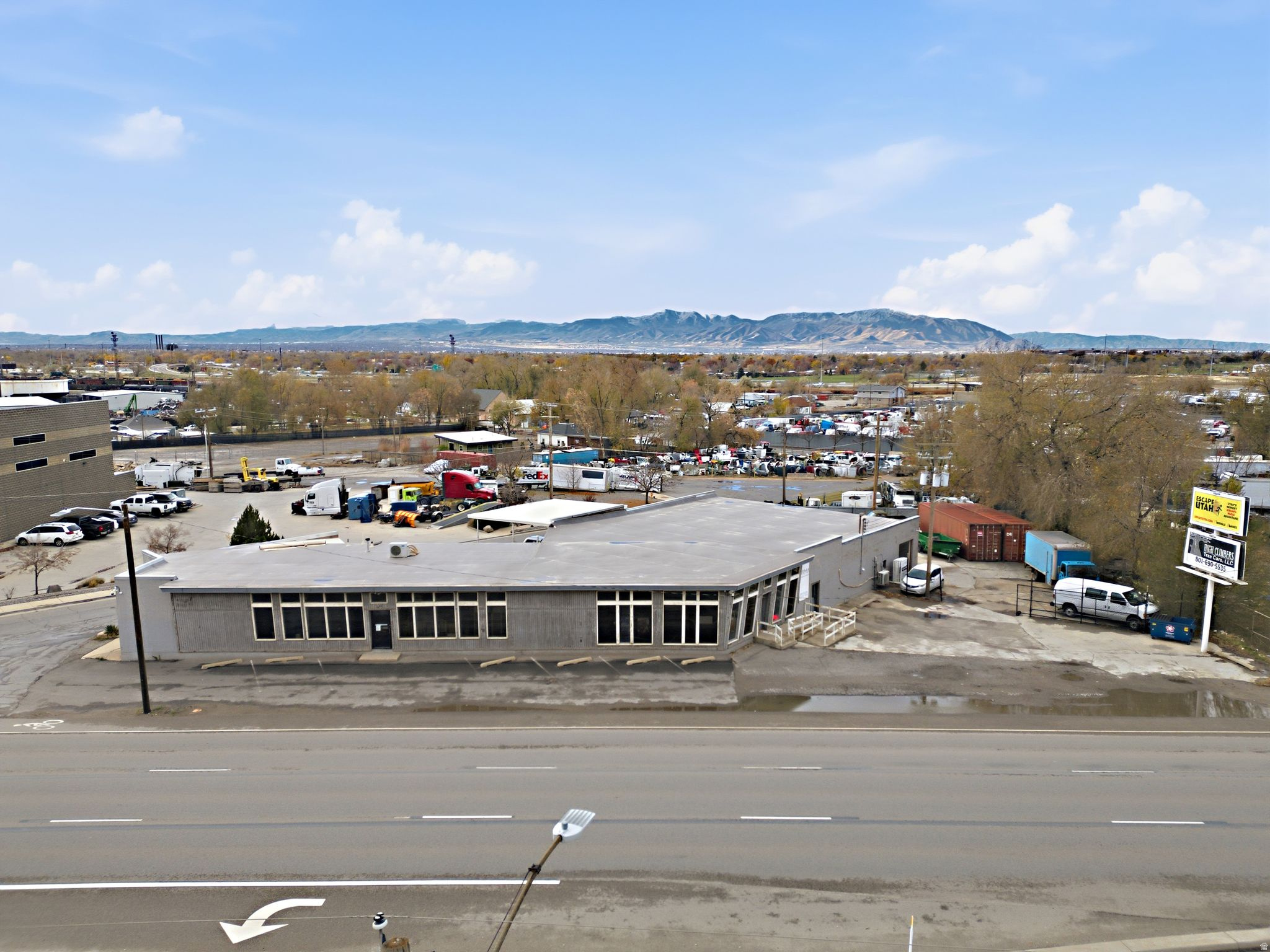 main property photo 3