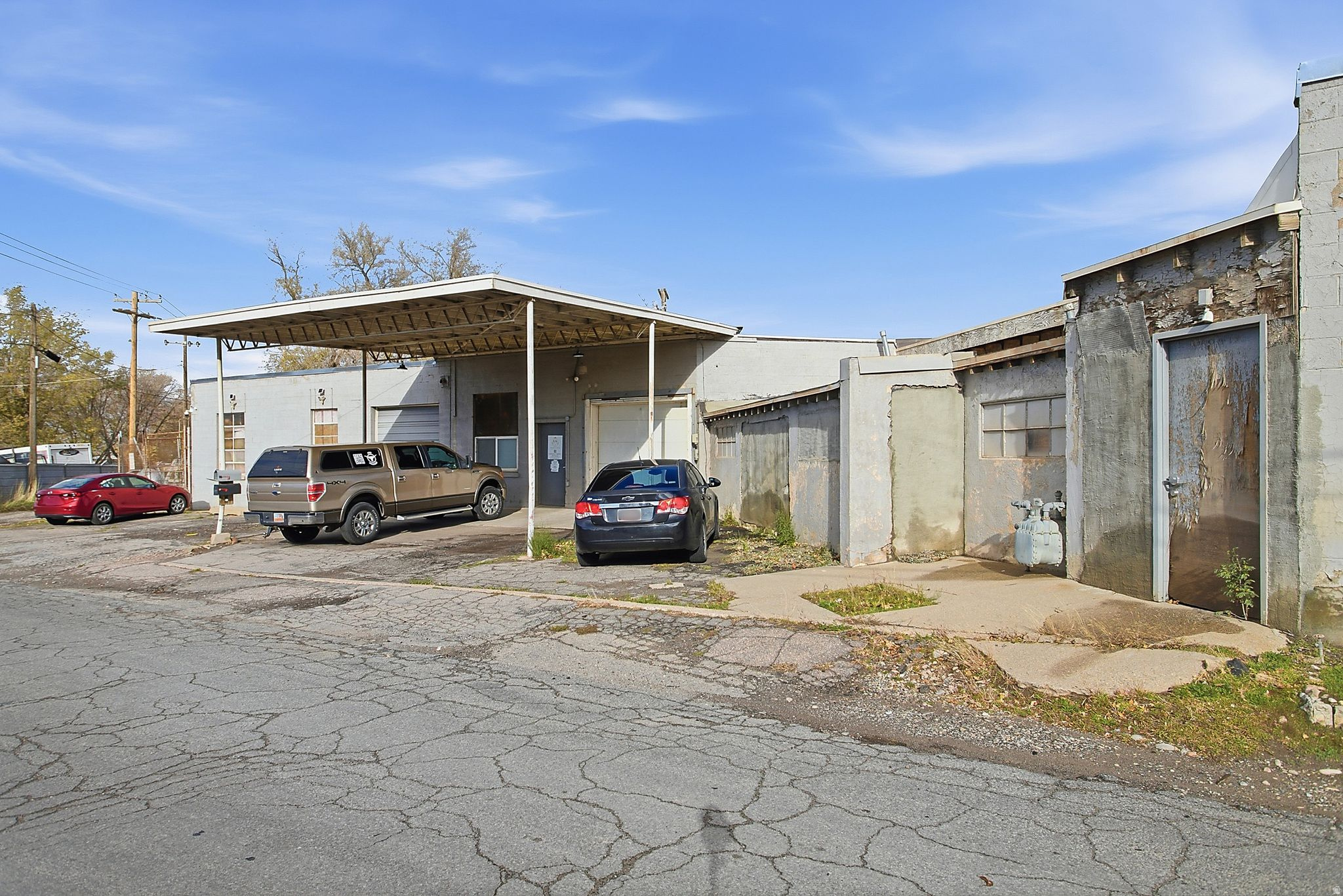 main property photo 49