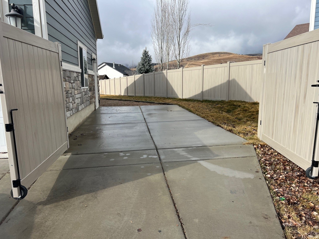 main property photo 43