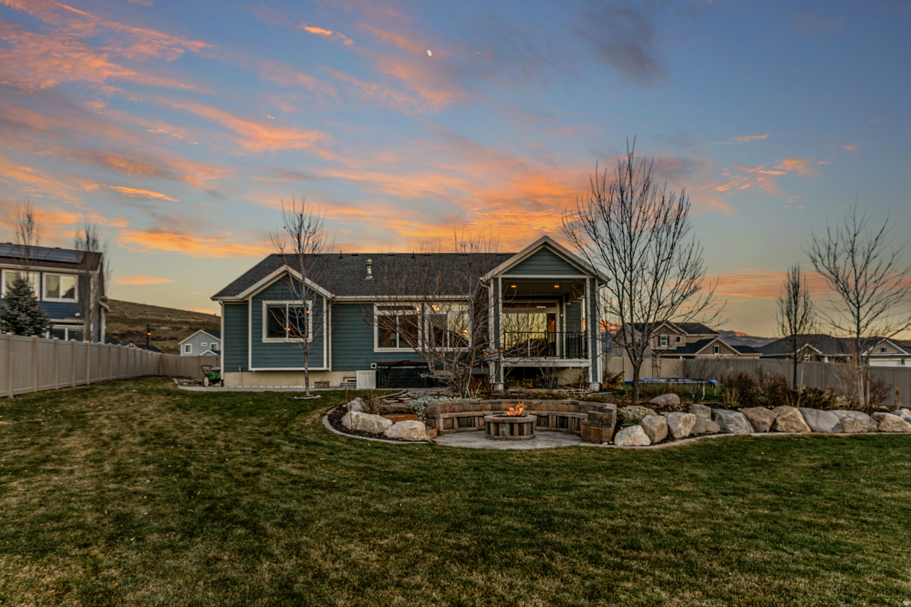 main property photo 50