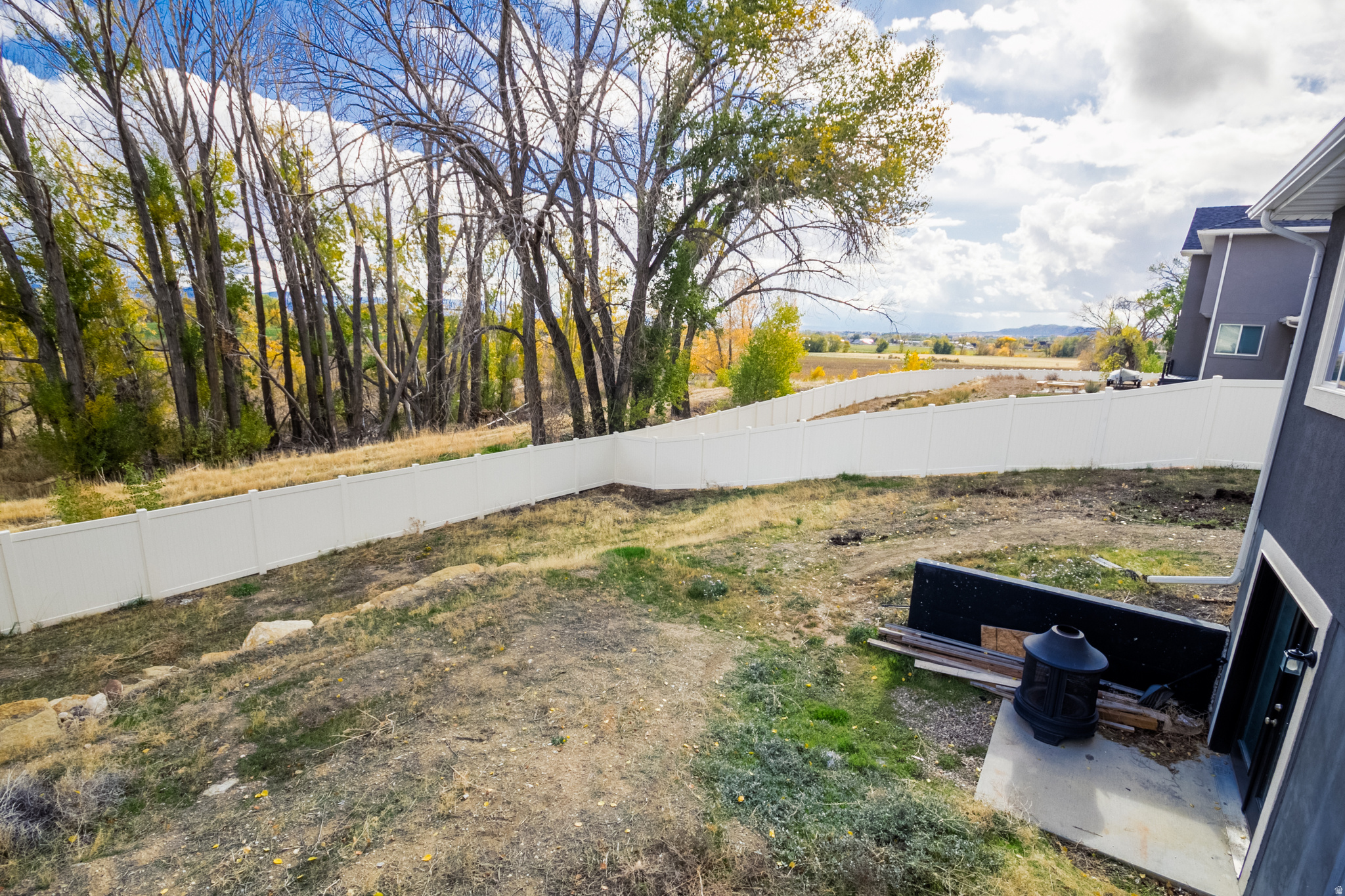 main property photo 49