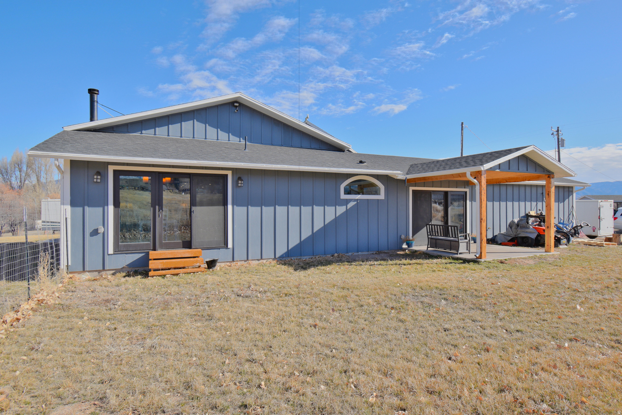 main property photo 33