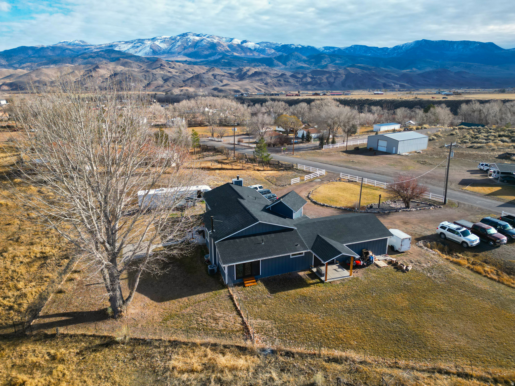 main property photo 36