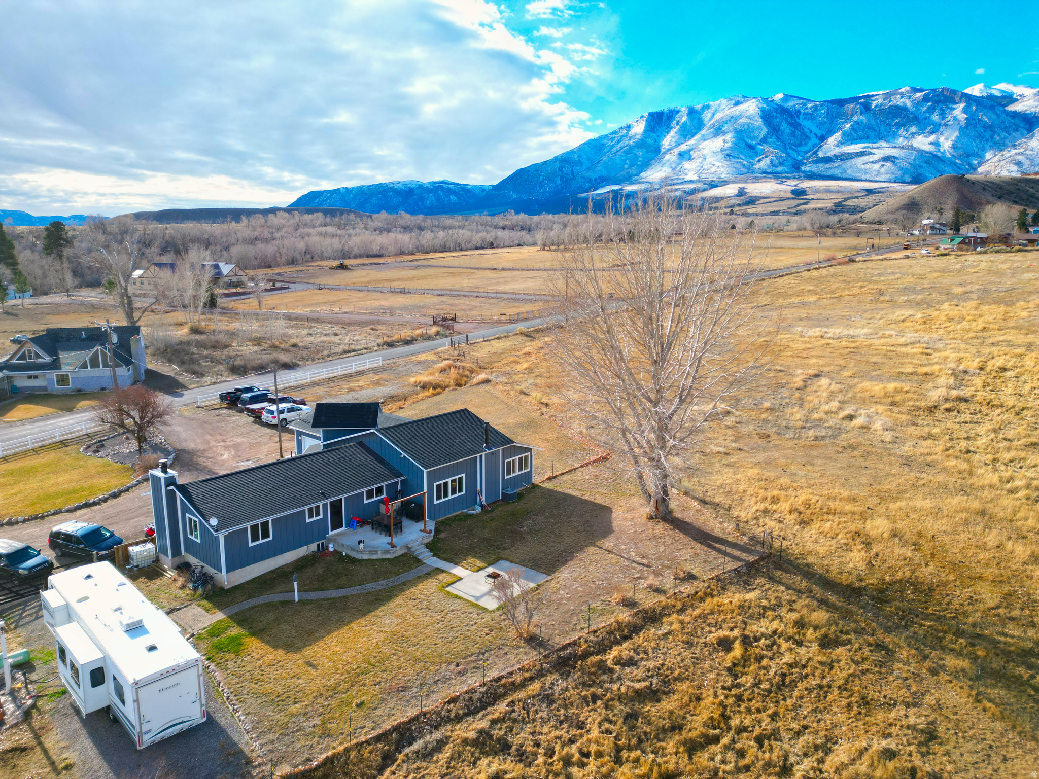 main property photo 37